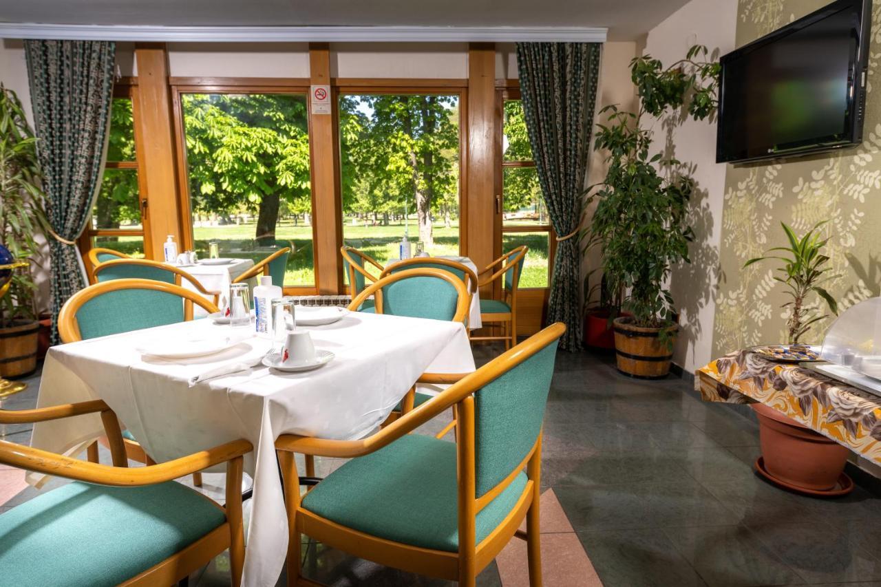 Hotel Kanet Üsküp Dış mekan fotoğraf