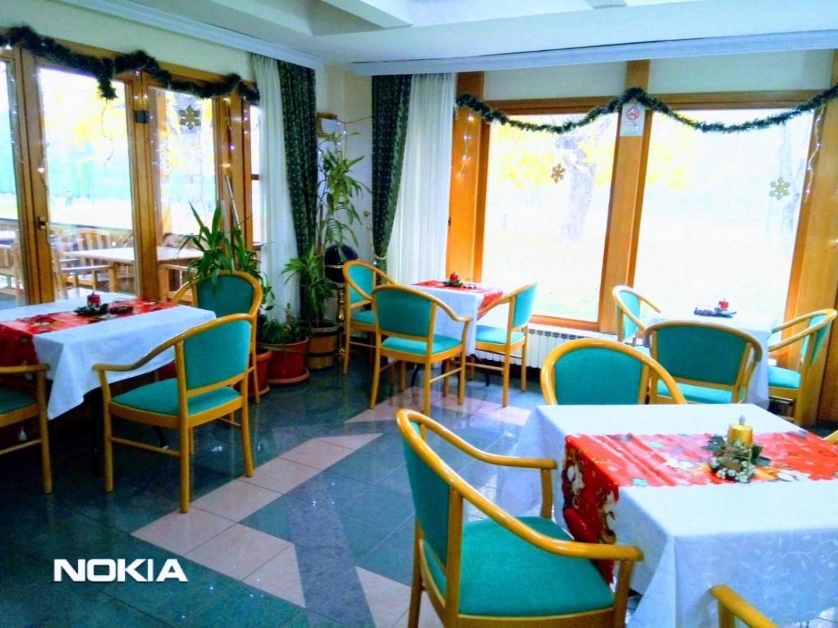 Hotel Kanet Üsküp Dış mekan fotoğraf