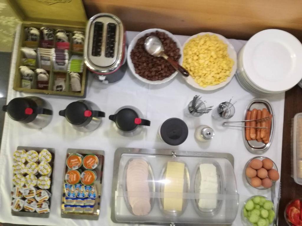 Hotel Kanet Üsküp Dış mekan fotoğraf