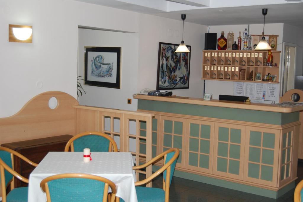 Hotel Kanet Üsküp Dış mekan fotoğraf