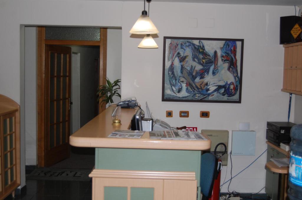 Hotel Kanet Üsküp Dış mekan fotoğraf