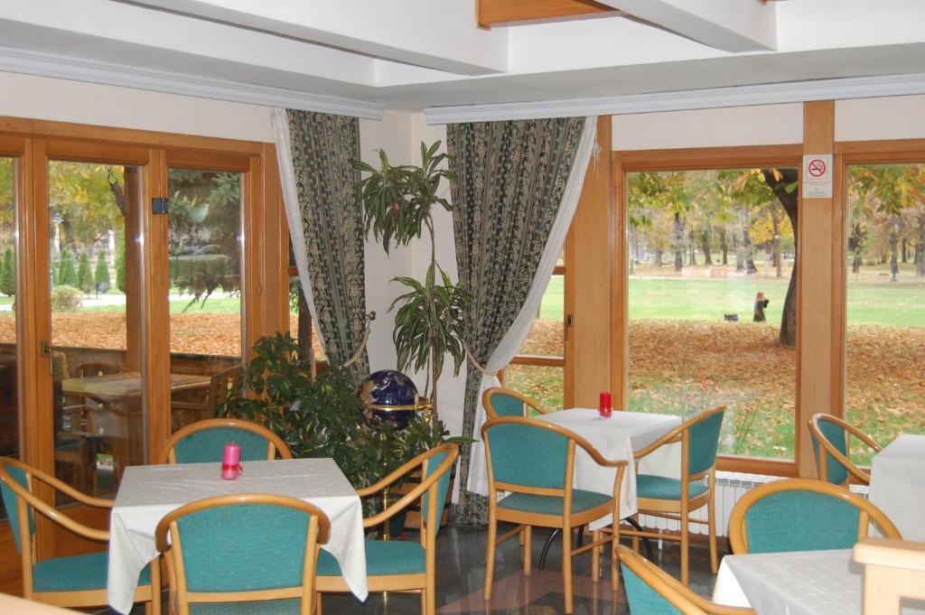 Hotel Kanet Üsküp Dış mekan fotoğraf
